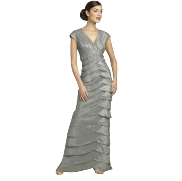 Adrianna Papell Occasions Tiered Crinkle Gown Dress in silver Grey Evening Weddi - Picture 1 of 13